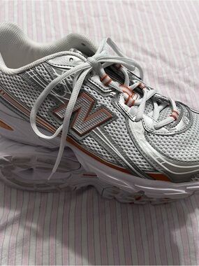 New Balance Men’s White and Orange Athletic Running Shoes